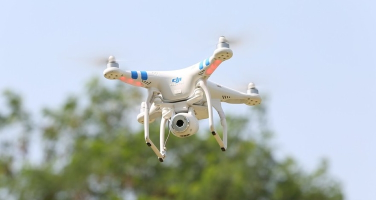How to Reduce the Risk of Quadcopter Crashes
